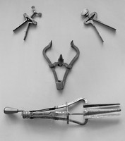 view M0008206: 16th century speculum and mouth gags
