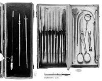 view M0008391: Bistouries and surgical instruments