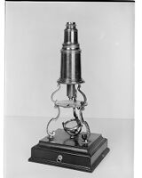 view M0010945: Brass Culpeper microscope, c.1780