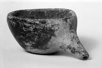 view M0011846/M0011846EB: Photograph of a spouted vessel and a bowl from the grave of twin babies, excavated by Henry Wellcome at his archaeological site Jebel Moya (Jabal Mayyah) in Sudan