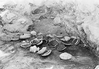 view M0013029: Group of pottery in Fosse Temple, Tell el Duweir