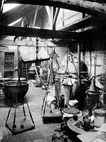 view M0013592: Interior view of the laboratory of Society of Apothecaries of London