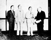 view M0013053EB: Photograph of Henry Wellcome being awarded a trophy