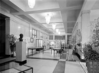 view M0013105: West end view of the Wellcome Centenary Exhibition, 1953