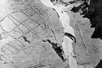 view M0015046: Geometric designs incised in rock, Early Bronze Age