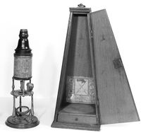 view M0017159: Original Culpeper microscope with case, c.1735