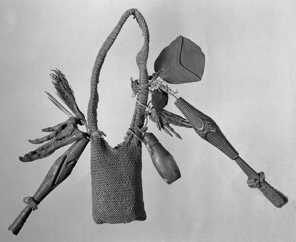 M0019363EA: Amulet for warding off the evils of war and sickness, Southern Nigeria